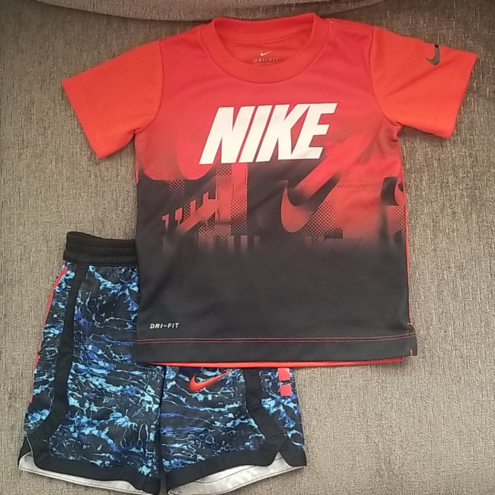3T Boys Nike Dri-Fit Set
